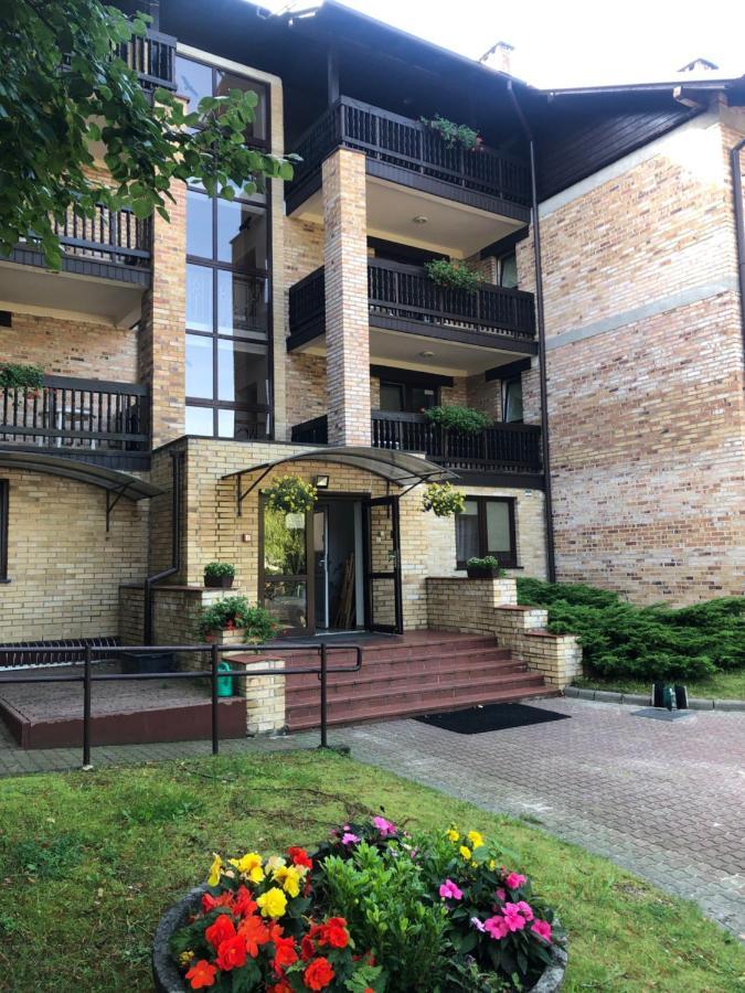 Aparthotel Lesny Dwor Großmöllen Exterior foto